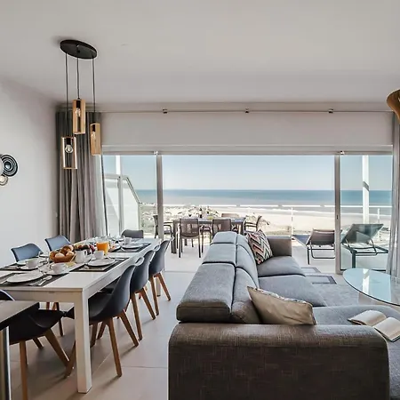 Beachfront Atlantic Sunset A07 Lejlighed