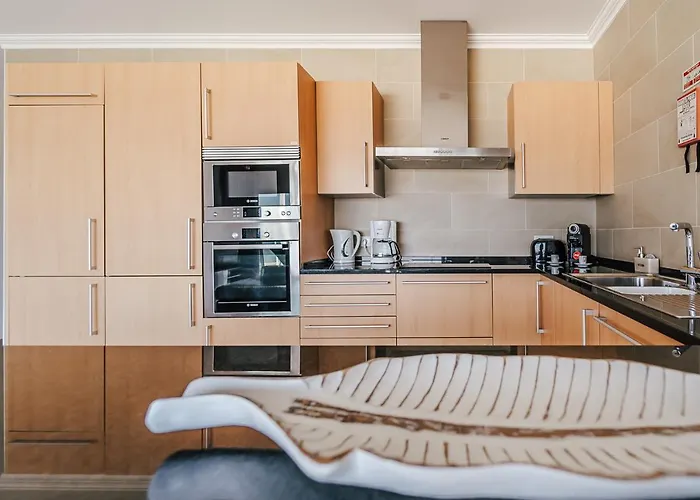 Beachfront Atlantic Sunset A07 דירה אובידוס