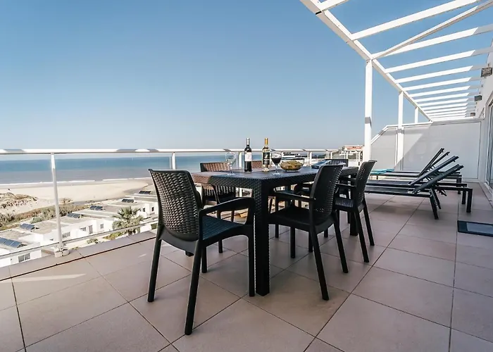 Beachfront Atlantic Sunset A07 אובידוס