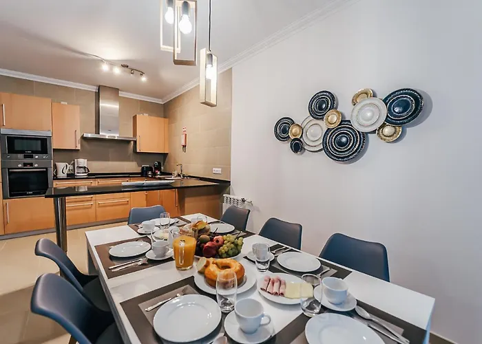 Beachfront Atlantic Sunset A07 דירה אובידוס